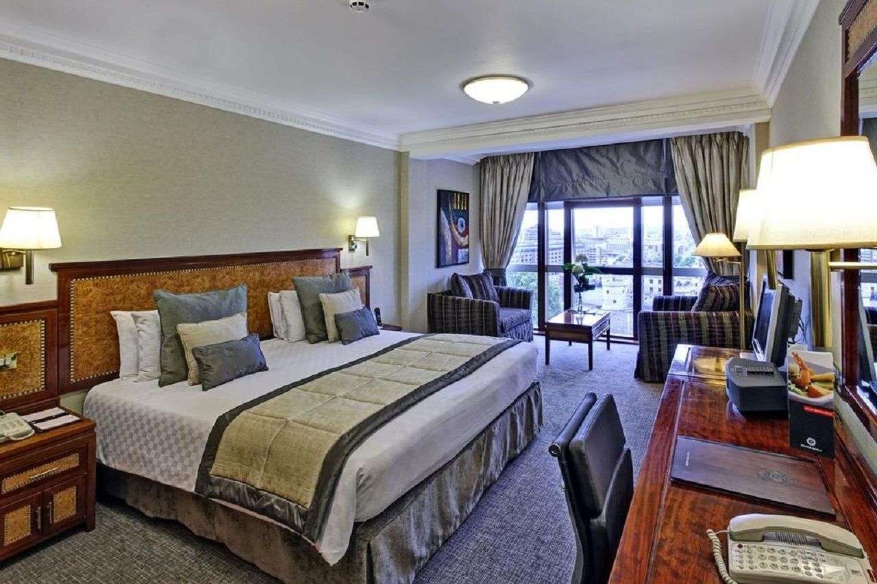 Leonardo Royal Hotel London City - Tower Of Лондон Екстер'єр фото