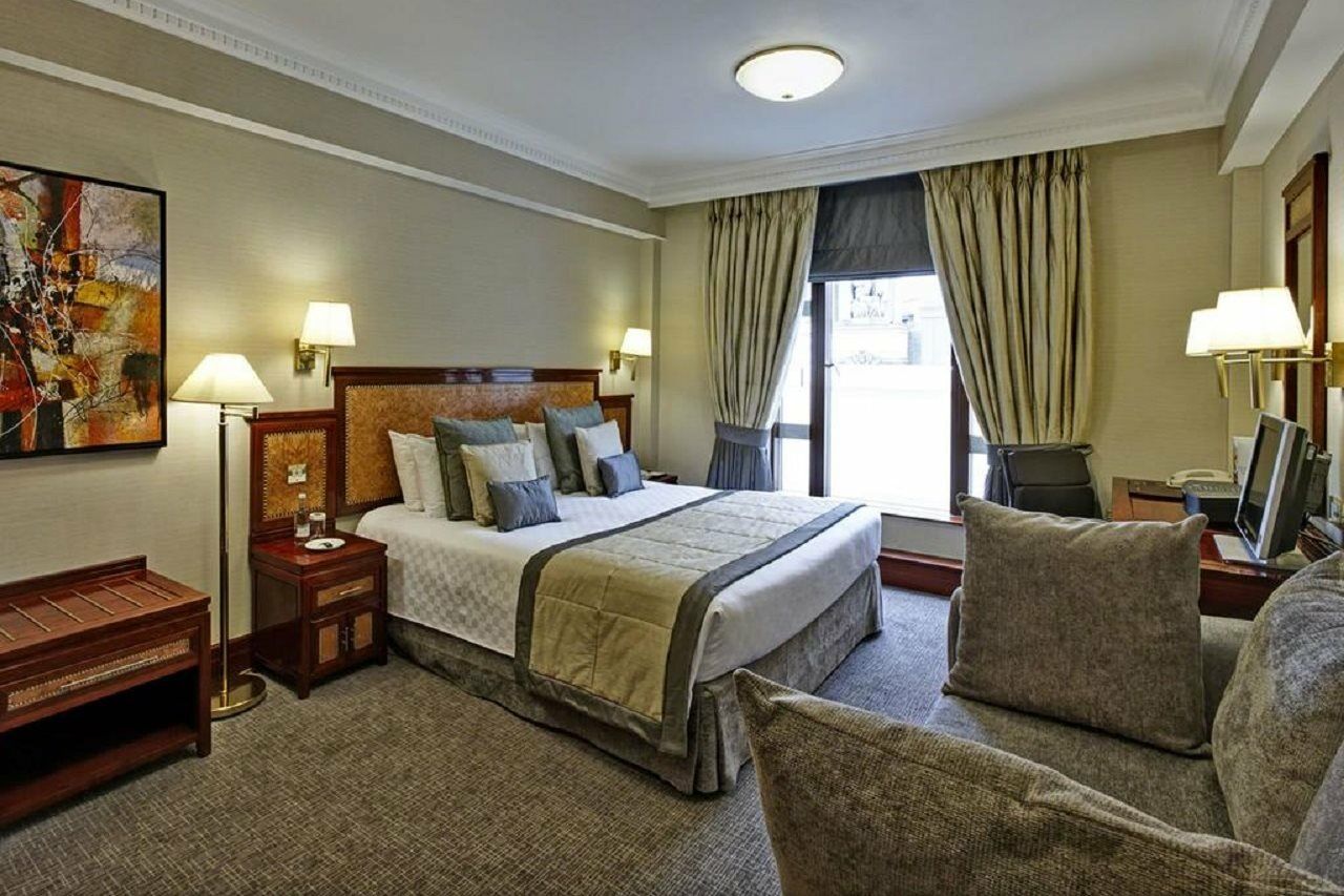 Leonardo Royal Hotel London City - Tower Of Лондон Екстер'єр фото